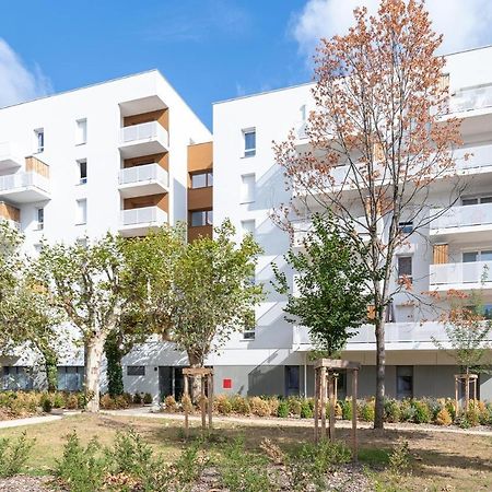 Ovelia Lyon - Les Jardins D'Hortense Buitenkant foto